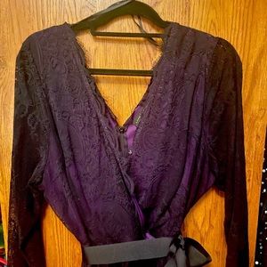 Cocktail dress. Smoke free, pet free home.